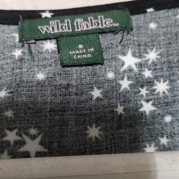 👜GUC Wild Fable Jrs Small Wrap Mini Dress Black w/White‎ Stars V-Neck - Picture 8 of 9